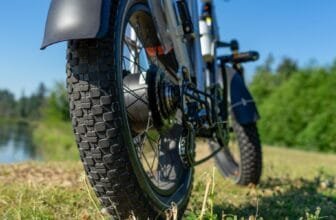 What Are the Benefits of Using Tire Covers?